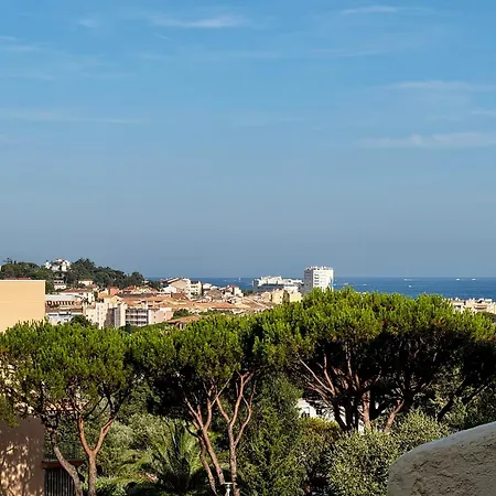 Duplex Avec Vue Degagee Et Apercu Sainte-Maxime